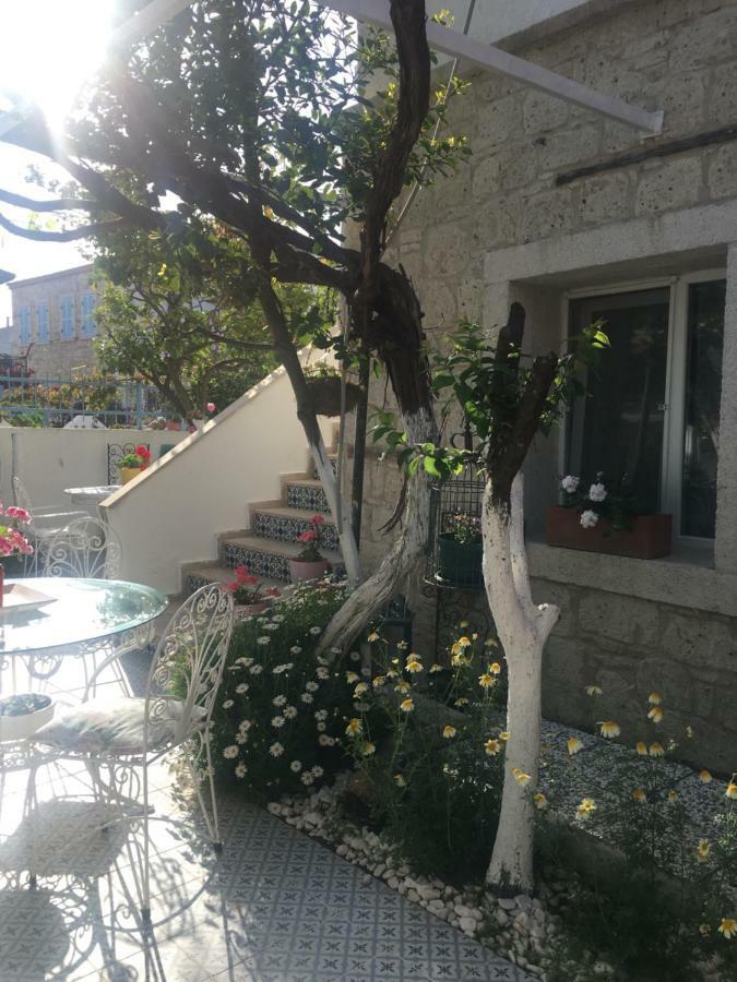 Defne Ev Hotel İzmir Exterior foto